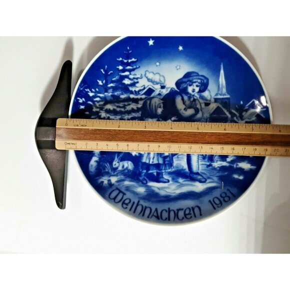 Bareuther Bavaria Weihnachten Christmas Plate Limited edition 1981 Children - Picture 3 of 5